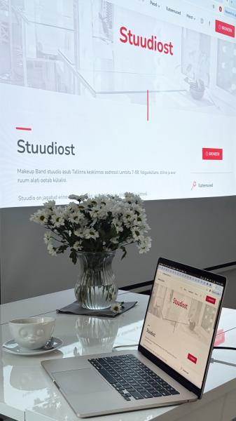 Gallery 8