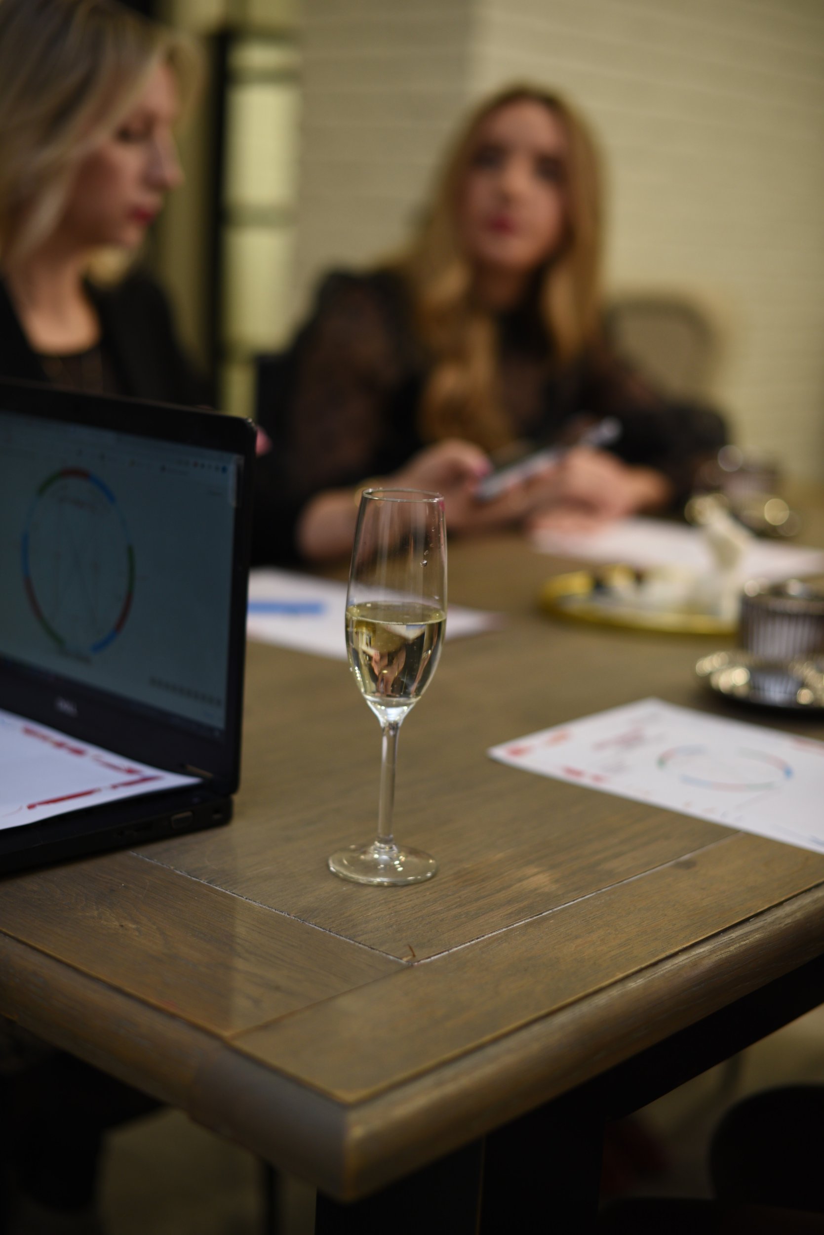 Astro tüdrukutepidu