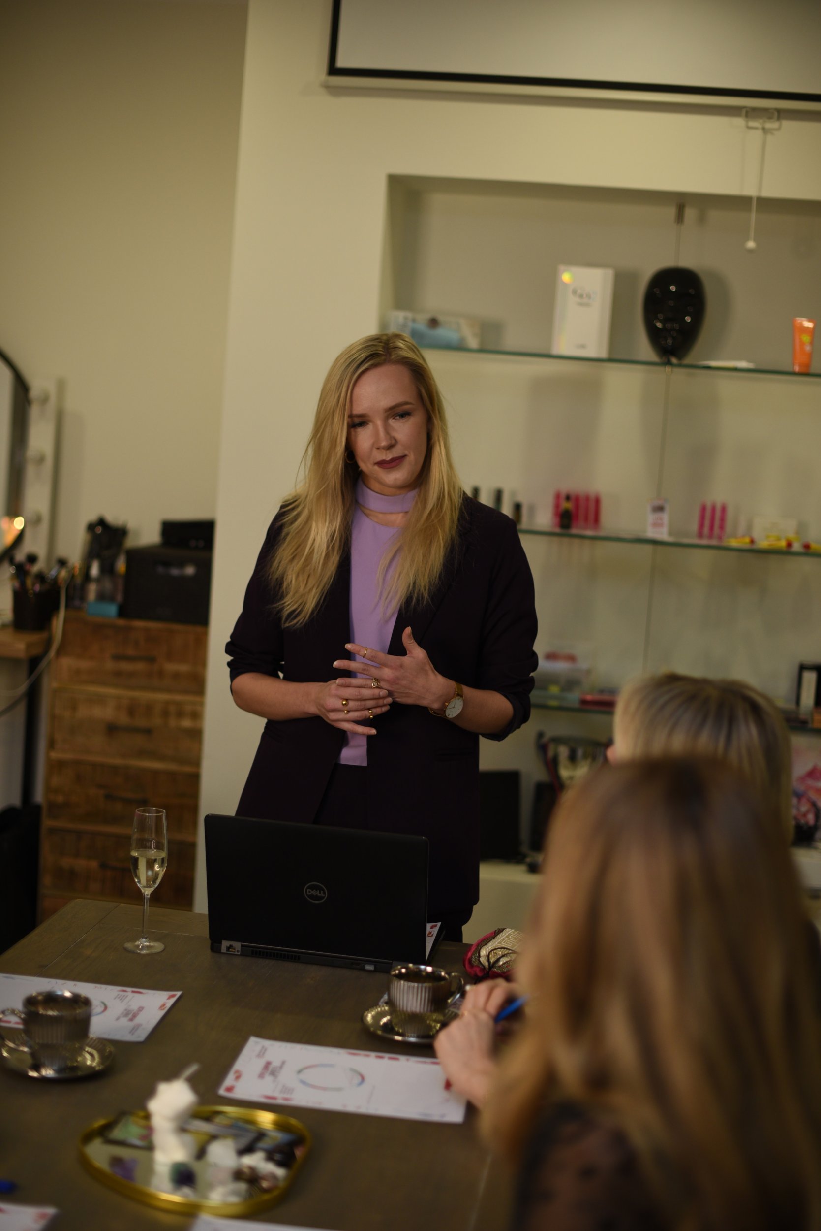 Astro tüdrukutepidu